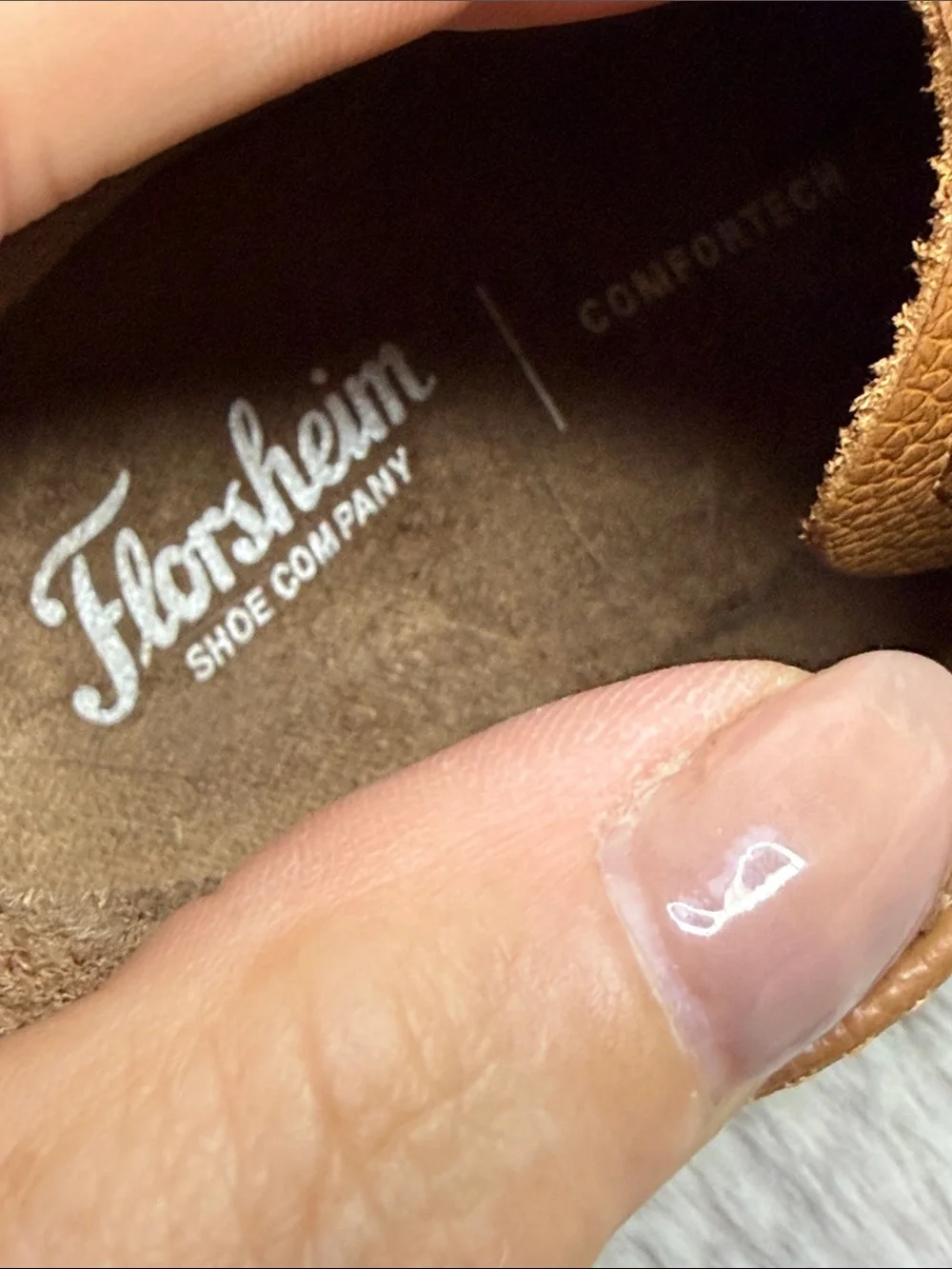 Florsheim | Supacush Chukka Jr. Tan Leather Chukka Boots, Size 3.5